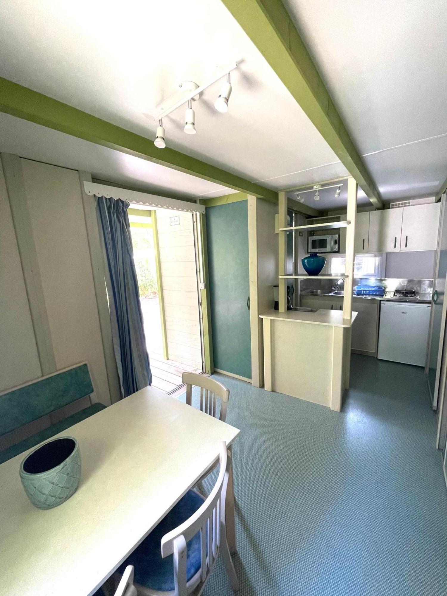 Camping La Cle Des Champs カルヴィ エクステリア 写真